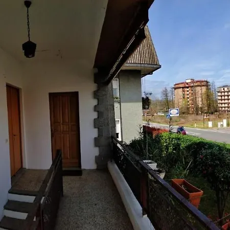 Dom wakacyjny Lake View *