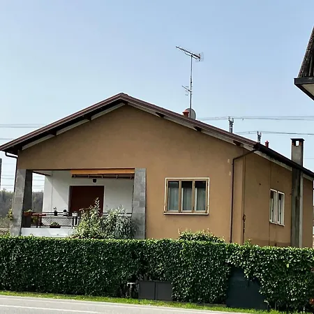 Vakantiehuis Lake View Dormelletto